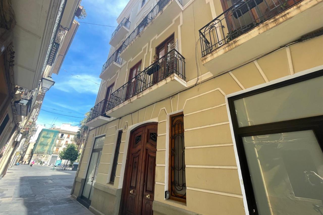 Appartamento Singularstays Roger De Flor *